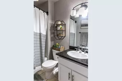 900 Cambridge Dr #31, Benicia, CA 94510 - Photo 15