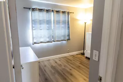 900 Cambridge Dr #31, Benicia, CA 94510 - Photo 11