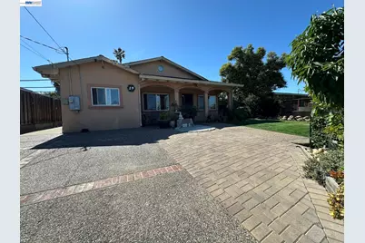 29 Delta Dr, Bay Point, CA 94565 - Photo 3