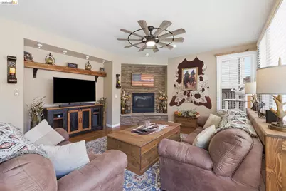 3438 Keystone Loop, Discovery Bay, CA 94505 - Photo 9