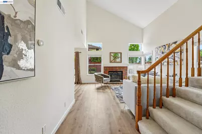 1657 Holly Cir, Pleasanton, CA 94566 - Photo 7