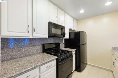 1223 Marionola Way, Pinole, CA 94564 - Photo 41