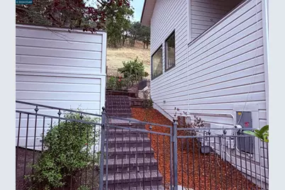 58 Saddle Rd., Walnut Creek, CA 94595 - Photo 35