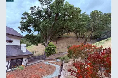 58 Saddle Rd., Walnut Creek, CA 94595 - Photo 39