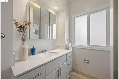 1711 Santa Clara St, Richmond, CA 94804 - Photo 41