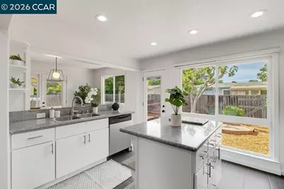 2725 Argyll Ave, Concord, CA 94520 - Photo 23