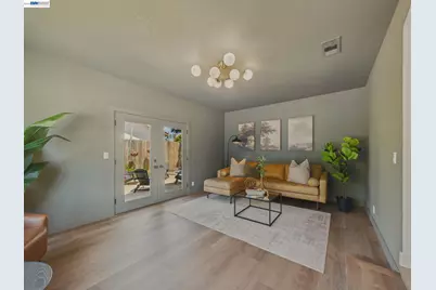 36340 Cypress Point Dr, Newark, CA 94560 - Photo 9