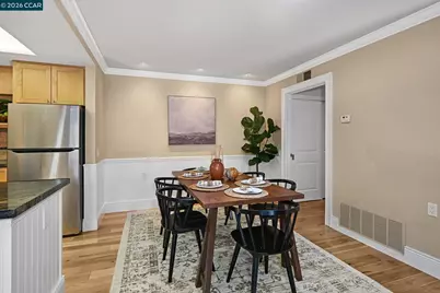 2233 Pine Knoll Dr #4, Walnut Creek, CA 94595 - Photo 11