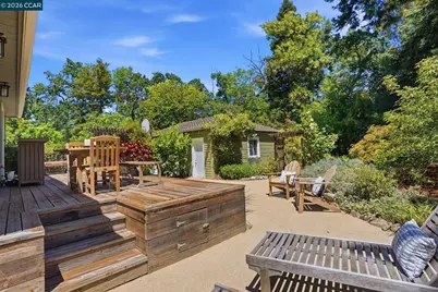 2024 Walnut Blvd, Walnut Creek, CA 94597 - Photo 37