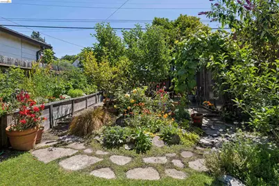 3031 Barrett Ave, Richmond, CA 94804 - Photo 33