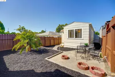 1324 Everett St, El Cerrito, CA 94530 - Photo 39