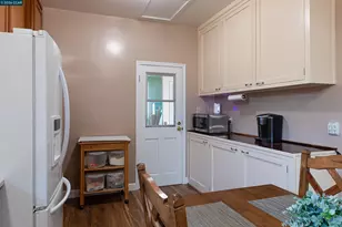 3735 Nevil St, Oakland, CA 94601 - Photo 17