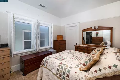 3735 Nevil St, Oakland, CA 94601 - Photo 11