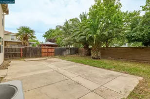 7690 Roosterfish Way, Sacramento, CA 95828 - Photo 27