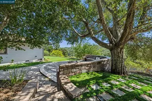 6 Tanglewood Ln, Lafayette, CA 94549 - Photo 59