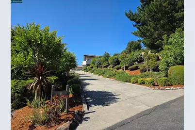 6 Tanglewood Lane, Lafayette, CA 94549 - Photo 1