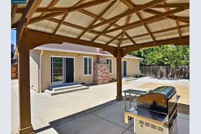 2161 Jacqueline Dr, Pittsburg, CA 94565 - Photo 35