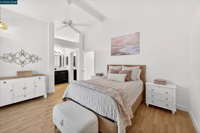2202 Boulder Creek Ct., Martinez, CA 94553 - Photo 29