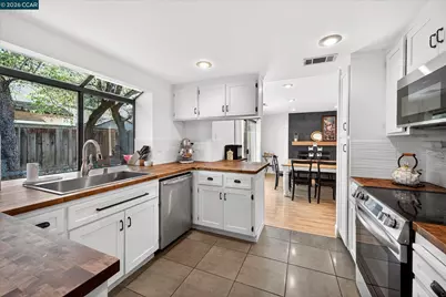2202 Boulder Creek Ct., Martinez, CA 94553 - Photo 21