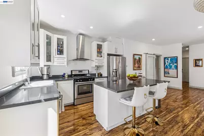 1806 8th Ave, Oakland, CA 94606 - Photo 23