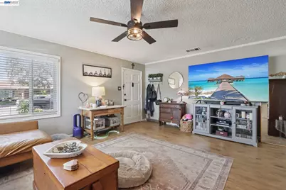 1411 C St, Antioch, CA 94509 - Photo 7