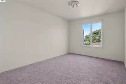 3218 Wawona St, San Francisco, CA 94116 - Photo 9
