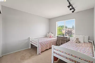 1045 Dawn Ct, Brentwood, CA 94513 - Photo 21