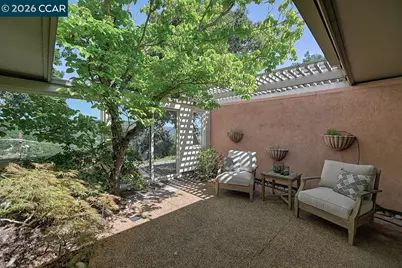 1300 Skycrest Dr #2, Walnut Creek, CA 94595 - Photo 13