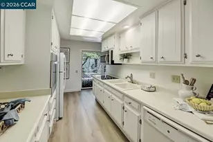 1300 Skycrest Dr, Walnut Creek, CA 94595 - Photo 19