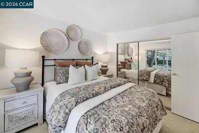 1300 Skycrest Dr #2, Walnut Creek, CA 94595 - Photo 33