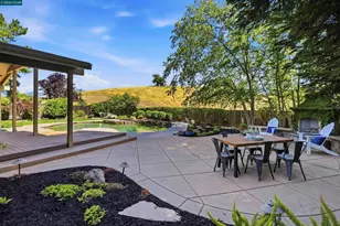 2652 Bridle Ln, Walnut Creek, CA 94596 - Photo 21