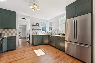 7206 A St, El Cerrito, CA 94530 - Photo 17