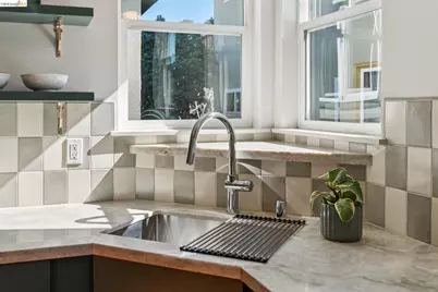 7206 A St, El Cerrito, CA 94530 - Photo 19
