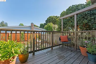 7206 A St, El Cerrito, CA 94530 - Photo 43
