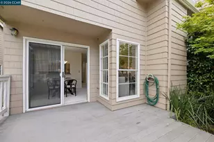 205 Hidden Creek Ct, Martinez, CA 94553 - Photo 33