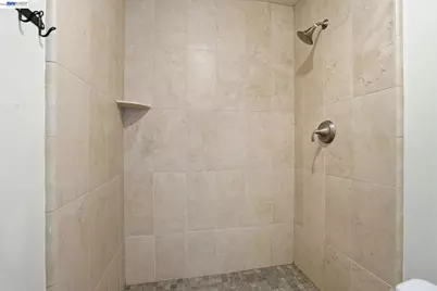62 Wildwood Pl, El Cerrito, CA 94530 - Photo 23