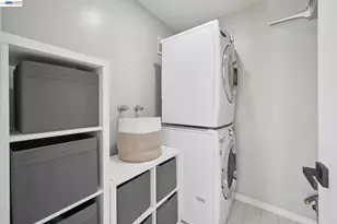 3027 Linda Vista, Alameda, CA 94502 - Photo 17