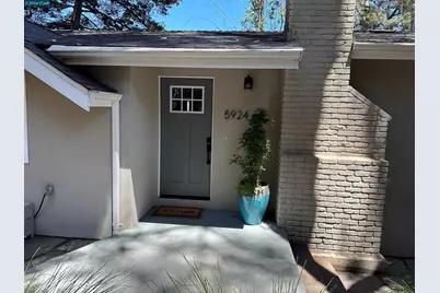 5924 Balboa Dr, Oakland, CA 94611 - Photo 5