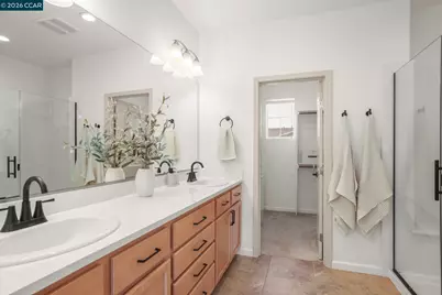 407 Alyssum Dr, Vacaville, CA 95687 - Photo 19