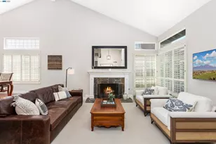26612 Sierra Vista, Mission Viejo, CA 92692 - Photo 3