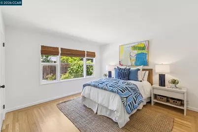 4 Crest Rd, Lafayette, CA 94549 - Photo 25