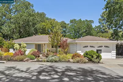 4 Crest Rd, Lafayette, CA 94549 - Photo 1