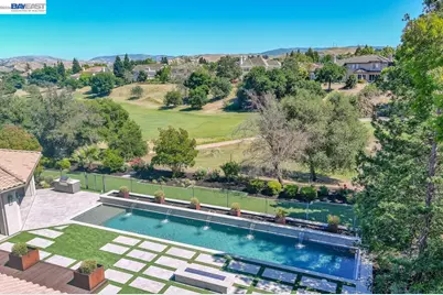 1220 Piemonte Dr, Pleasanton, CA 94566 - Photo 47
