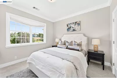 1220 Piemonte Dr, Pleasanton, CA 94566 - Photo 27