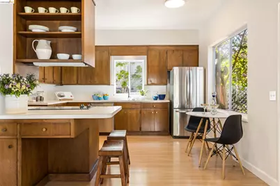 2909 Forest Ave, Berkeley, CA 94705 - Photo 25
