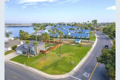 1609 Willow Lake Rd, Discovery Bay, CA 94505 - Photo 5