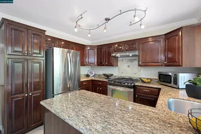 1280 Honey Trl, Walnut Creek, CA 94597 - Photo 3