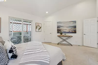 2170 Arrowhead Dr, Oakland, CA 94611 - Photo 21