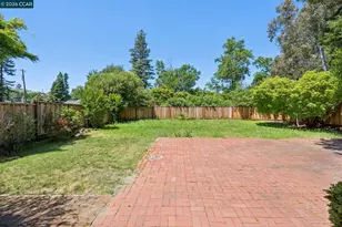304 Willoughby Ct, Lafayette, CA 94549 - Photo 13