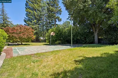 304 Willoughby Court, Lafayette, CA 94549 - Photo 29